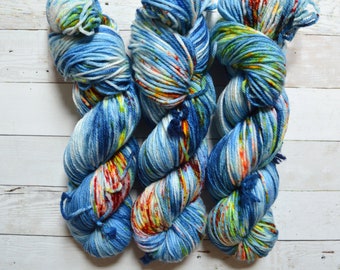 hand dyed yarn | Dyed yarn | worsted weight yarn | speckled yarn | worsted yarn | Sweater yarn | hat yarn | speckles | Koi Pond