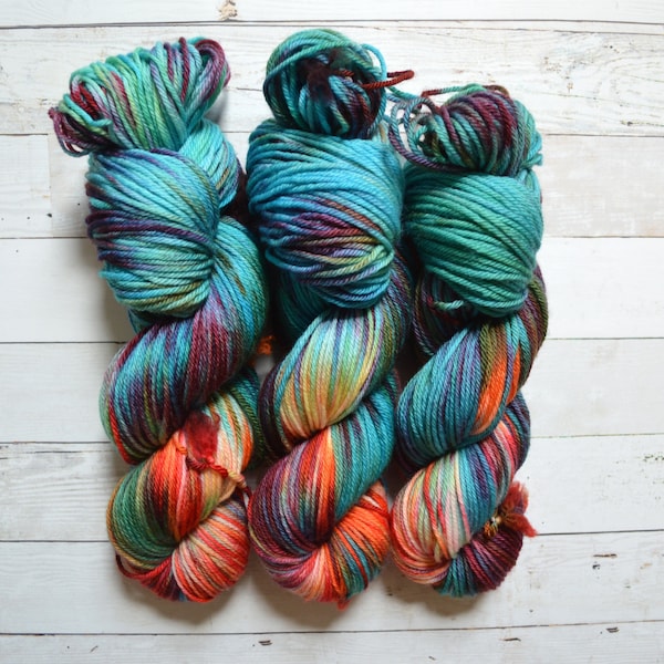 Aubs Worsted, hand dyed yarn, handdyed yarn, hand dyed worsted yarn, hand painted yarn, worsted yarn, worsted weight, Paradise