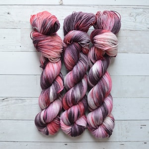 hand dyed yarn | Dyed Yarn | Sock Yarn | fingering weight yarn | Merino Wool | | Yarn | Superwash | fingering yarn | Pink | Seductive