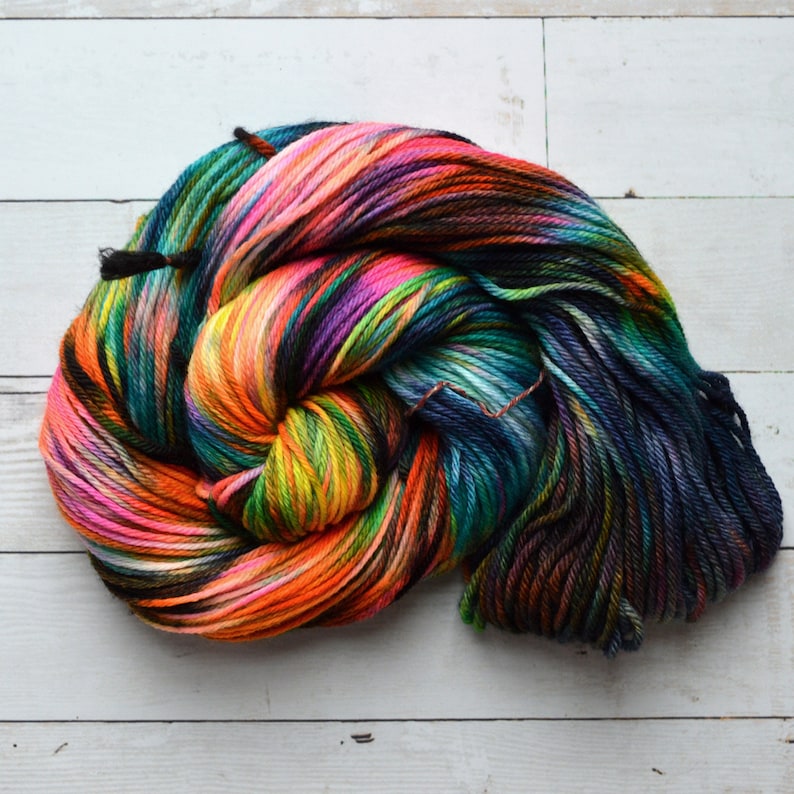Happy Hour hand dyed yarn hand dyed worsted yarn handdyed yarn worsted weight worsted yarn Aubs Worsted
