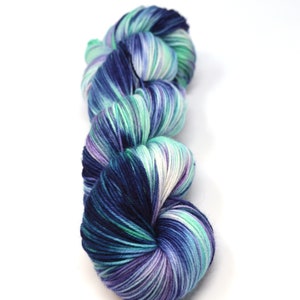 hand dyed yarn fingering weight yarn Dyed Yarn Yarn Superwash Speckled Yarn fingering yarn Blue Purple Into The Pacific image 4