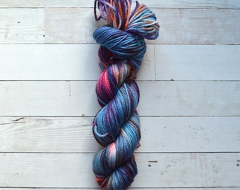 hand dyed yarn | Dyed yarn | worsted weight yarn | speckled yarn | worsted yarn | Sweater yarn | hat yarn | multi colored | Dusk to Dawn