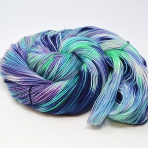 hand dyed yarn fingering weight yarn Dyed Yarn Yarn Superwash Speckled Yarn fingering yarn Blue Purple Into The Pacific image 5