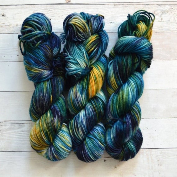 Hand Dyed Yarn Worsted Weight Yarn Speckled Yarn Worsted Yarn Sweater Yarn Multi  Colored Yarn Blue Gold Interstellar 