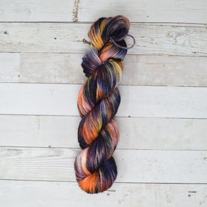 Aubs Worsted | hand dyed yarn | handdyed yarn | hand dyed worsted yarn | worsted yarn | worsted weight | Speckled Yarn | Comfort Zone