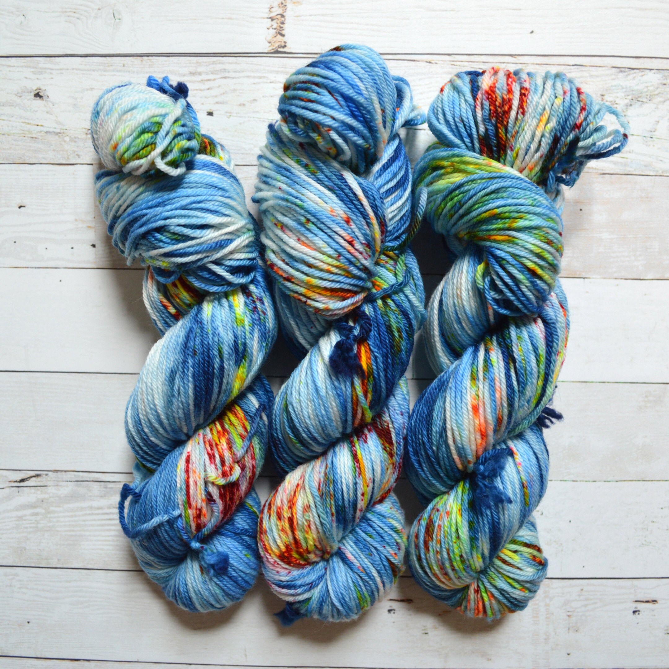 Happy Hour hand dyed yarn hand dyed worsted yarn handdyed yarn worsted weight worsted yarn Aubs Worsted