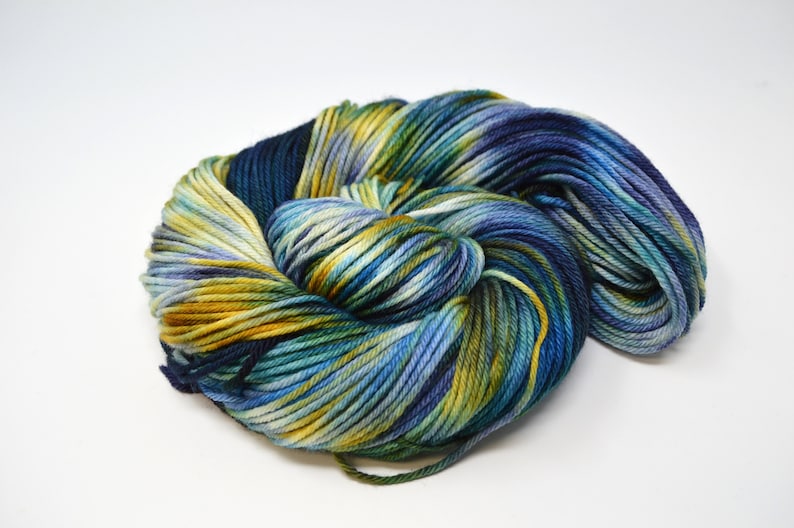 hand dyed yarn worsted weight yarn speckled yarn worsted yarn Sweater Yarn multi colored yarn Blue Gold Interstellar image 3