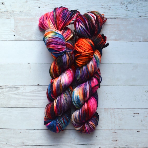 Happy Hour hand dyed yarn hand dyed worsted yarn handdyed yarn worsted weight worsted yarn Aubs Worsted