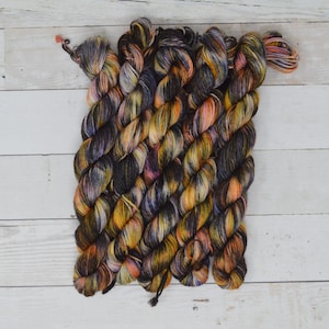 hand dyed yarn | Mini Skein | fingering weight | Yarn | Superwash | Speckled Yarn | fingering | Sock Yarn | multi colored | Halloween Night