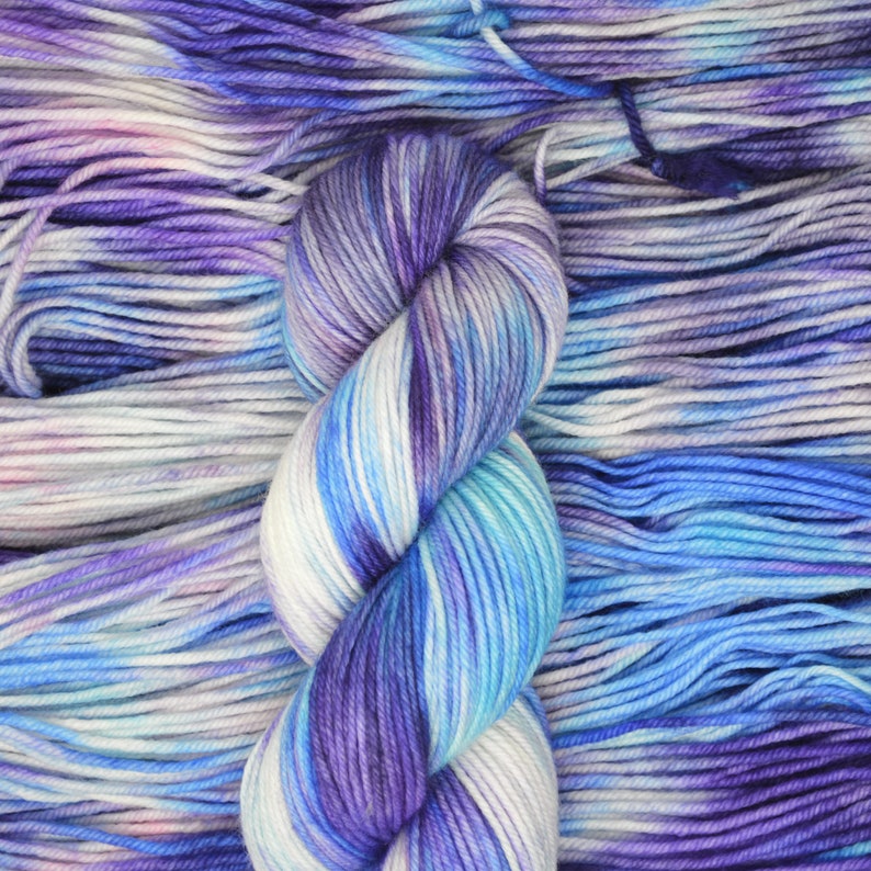 hand dyed yarn dk weight yarn dk yarn 100% Superwash merino merino wool Sweater Yarn speckled yarn Northern Lights image 4