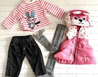 Vestiti per bambole da 18": set di 4 pezzi con gilet invernale imbottito, jeans, maglietta e sciarpa
