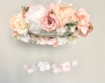 Shabby Chic Mobile Flower Mobile Floral Mobile Flower Chandelier Blush Mobile Champagne Nursery Baby Girl Gift Shabby Chic Nursery