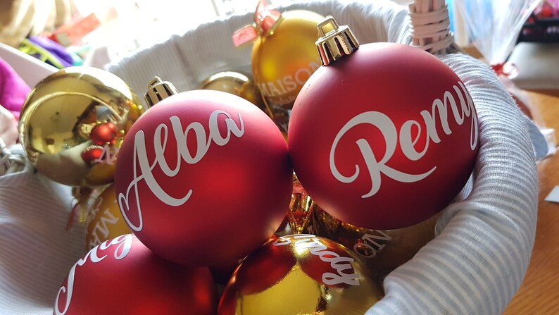 Bola de navidad con Nombre. Christmas ball red Bola Personalizada de Navidad 8 cm Adorno de Navidad Esfera Navide\u00f1a Christmas baubles