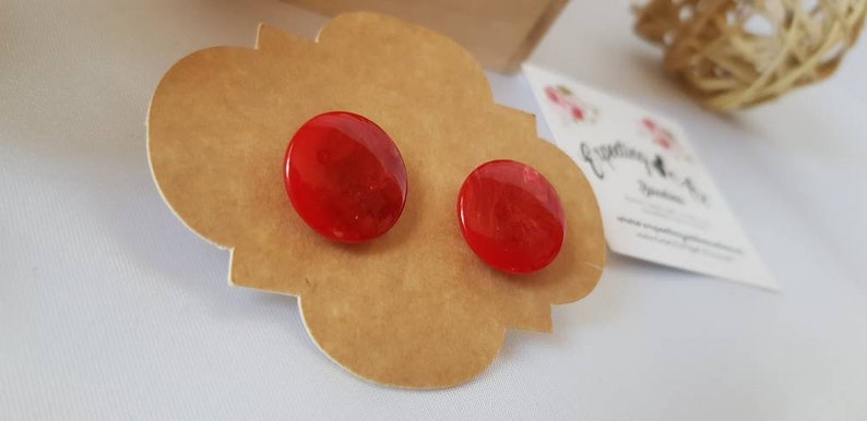 Event and cocktail. Summer earrings Recycled button Earrings Bestfriend Gift Beach earrings Red Gift to MOM