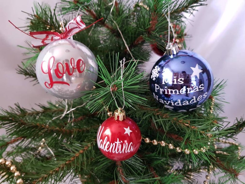 Bola de navidad con Nombre. Christmas ball red Bola Personalizada de Navidad 8 cm Adorno de Navidad Esfera Navide\u00f1a Christmas baubles