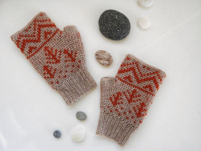 Winter Mountain Mittens Crochet Pattern image 4