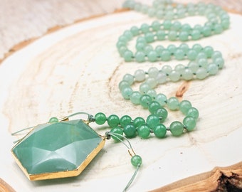 HEALTHY GROWTH Mala| Green Aventurine & Green Jade mala| Ombre green Mala| Statement necklace| Healing Yoga Mala | Heart Chakra Mala Gift