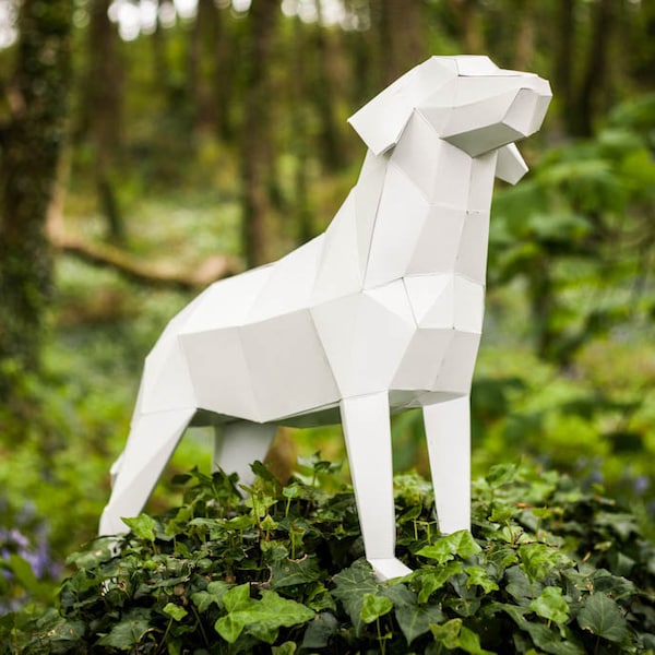 Labrador Dog, Printable Papercraft Template. "Man's best friend",  special DIY Gift for fathers day. 2018 year of the dog