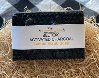 Beetox Lemon Activated Charcoal Honeybee Glycerin Scrub Soap