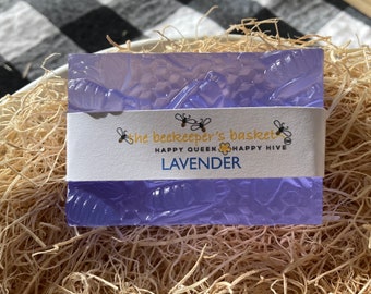 Lavender Honeybee Glycerin Soap, Bee Soap, Lavender Scented Soap, Queen Bee, Flower Soap, Honeycomb Soap, Clear Soap, Bee Gifts, Bee Lovers