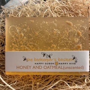 UNSCENTED Honey and Oatmeal Honeybee Glycerin Body Bar, Honey Based Soap, Queen Bee Soap, Clear Soap, Bee Gifts