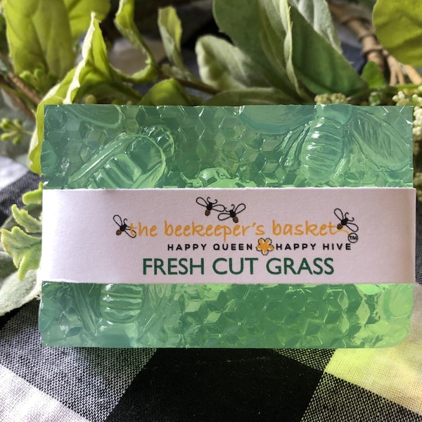 Fresh Cut Grass Honeybee Glycerin Soap, Bee Soap, Grass Scented Soap, Queen Bee, Honeycomb Soap, Clear Soap, Bee Gifts