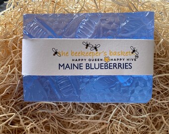 Maine Blueberries Honeybee Glycerin Soap, Bee Soap, Queen Bee, Blueberry Scented Soap, Honeycomb Soap, Clear Soap, Maine Gifts, Bee Lovers