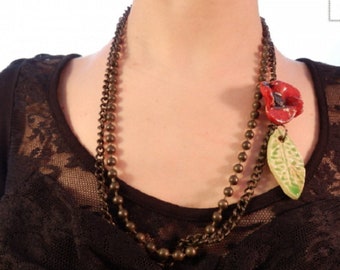 Céramique Collier chaine et fleur et feuille en céramique artisanale bijoux artisanal