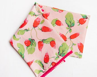 Radish Tea Towel, Vegetable Dish Towel, Pink Kitchen Towel, Gift for Gardener, Colorful Kitchen Decor, Veggie Hand Towel