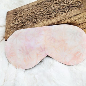 Blush Pink Blindfold, Masque de sommeil, Masque pour les yeux, Masque de sommeil, Cadeau pour la nouvelle maman image 9