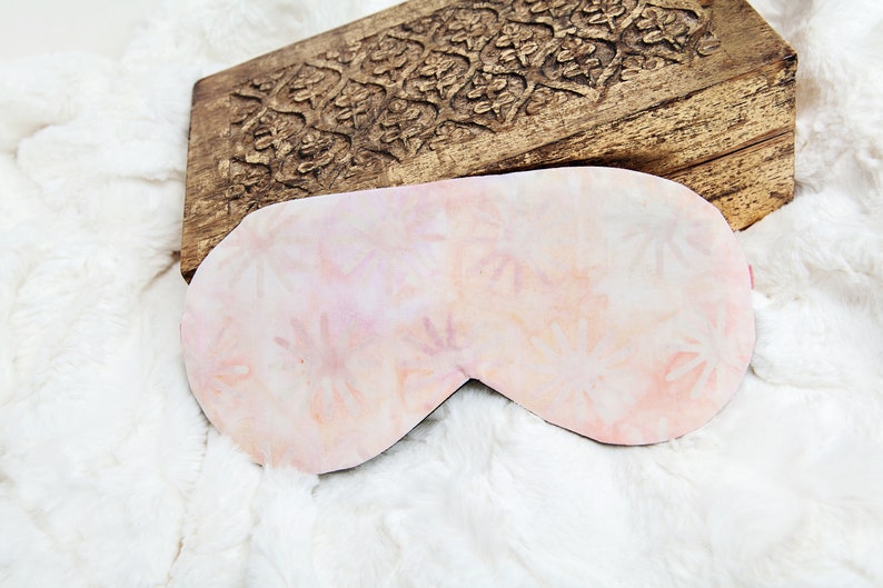 Blush Pink Blindfold, Masque de sommeil, Masque pour les yeux, Masque de sommeil, Cadeau pour la nouvelle maman image 9