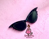 Black Pearl Vampira, Lily Munster, Batwing, Bat Gothic Femme Fatale Sunglasses Retro Mid-Century Inspired Novelty Brooch Pin