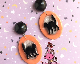 Black Cat Thackery Binx Cameo Confetti Lucite and Faux Bakelite Vintage Retro Mid-Century Pinup Inspired Dangle Earrings