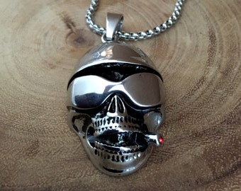 Skull necklace, Memento mori jewelry, Skull jewelry, Human skull necklace, Pirate pendant, Gothic skull, Halloween jewelry, Biker skull