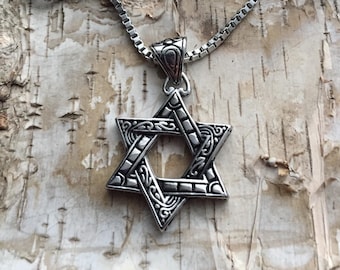 Star of david necklace , Magen david charm, Men's necklace, Judaika jewelry, Jewish symbol, Bar mitzva, Israeli jewelry, hamsa necklace