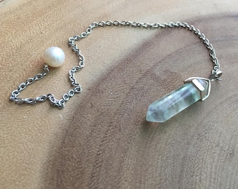Péndulo de cristal, péndulo de fluorita verde, péndulo de perla, péndulo de Chakra, cristal curativo, curación de energía, herramienta de meditación, adivinación