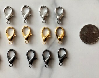 25.00 mm heart is smooth. 8877930 Black MAT lobster clasp