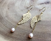 Pearl  Earrings, Wing pearl earrings, Bridesmaids gift, Feather earrings, Gold wing, Angel wings, Freshwater pearl, Phoenix earrings