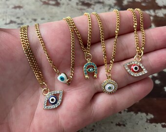 上品なハムサネックレス、重ね付けジュエリー、邪眼ネックレス、守護