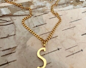 Initial necklace, monogram necklace, letter s, name necklace, pearl necklace, bridesmaids jewelry, alphabet, personalized gift