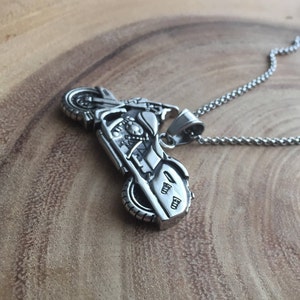 Motorcycle necklace, biker chick, bike jewelry, gift for him, Biker jewelry, Halloween jewelry, Gothic jewelry, motorbike chain, biker gift