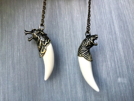 Buy Black Wolf Tooth Necklace, Bone Jewelry, Animal Teeth, Wolf Head  Necklace, Wolf Necklace Fangs Wolf Pendant Gift for Men Viking Jewelry  Online in India - Etsy