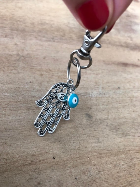 Hamsa Hand Key Chain Kabbalah Amulet Evil Eye Protection Judaica Keychain Gift 