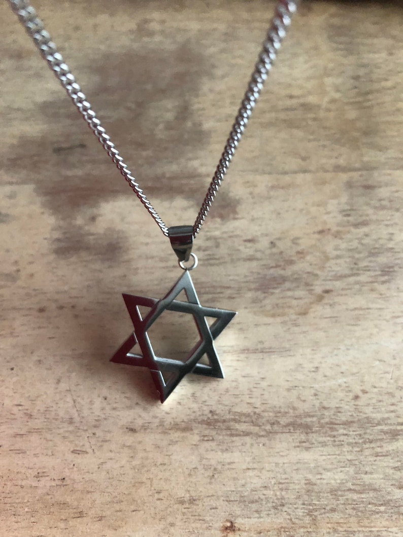 Magen david necklace mens Clearance