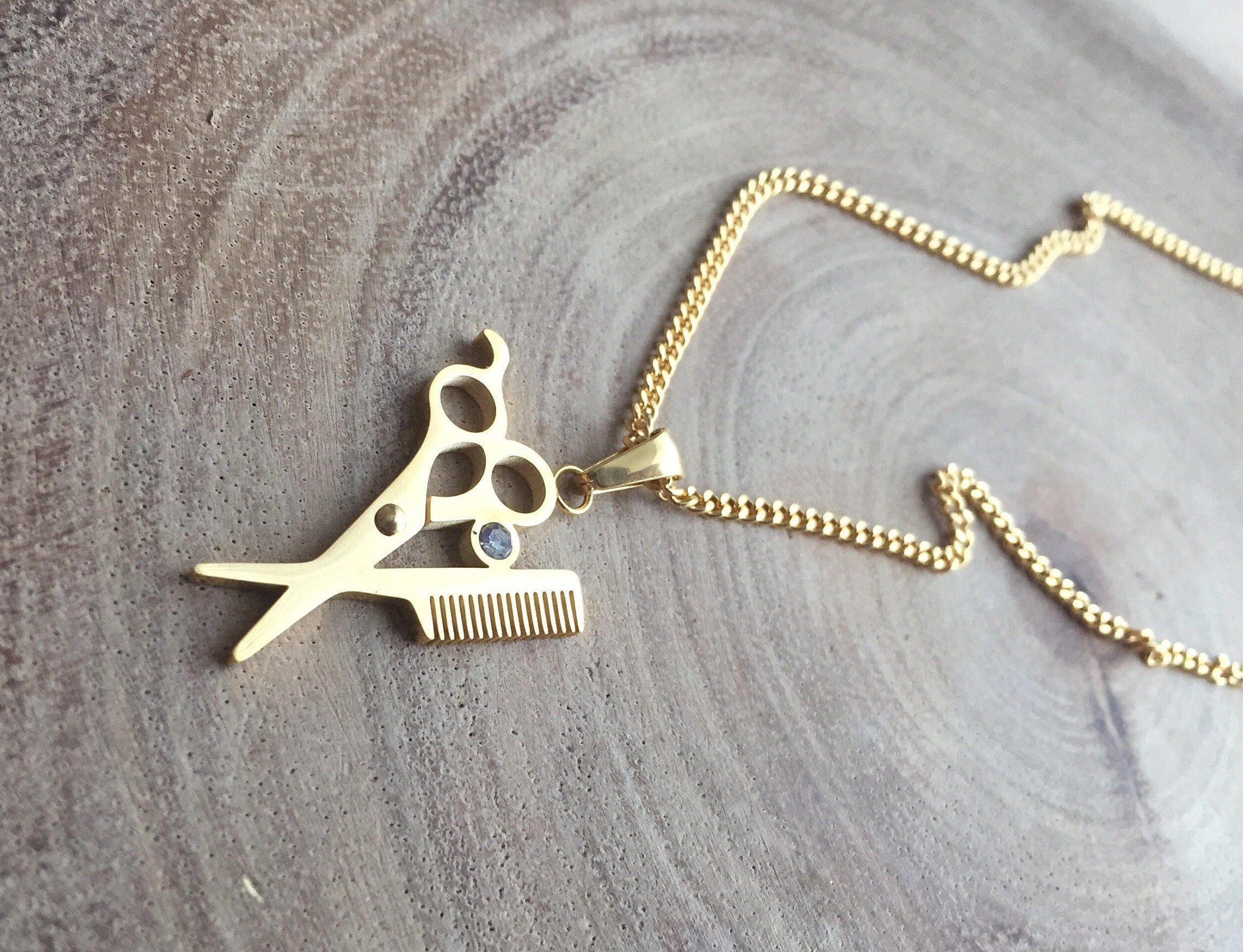 Hair Stylist Scissors and Comb Charm Keychain – JewelryEveryday