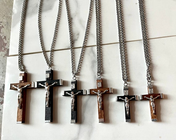 Sandalwood Cross Pendant Necklace for Men Women Boy Girl Wooden