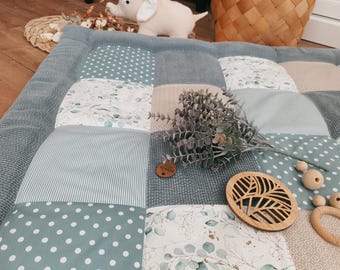 CORD - Patchwork - Decke - Babydecke - 3-4cm dicke Krabbeldecke -  EUKALYPTUS / petrol / beige sand / weiß  - personalisierbar mit Namen