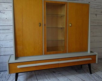 Mid-Century Vitrine im Vintagelook