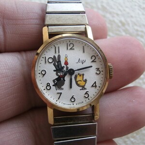 Vintage Luch, mechanical wrist watch vintage Soviet/USSR, Belarus image 5