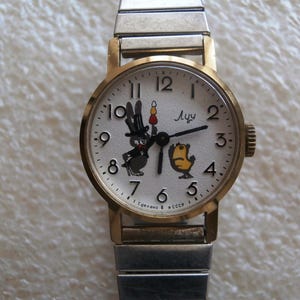 Vintage Luch, mechanical wrist watch vintage Soviet/USSR, Belarus image 1